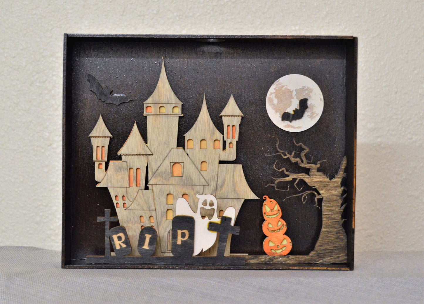 312 Halloween light gray